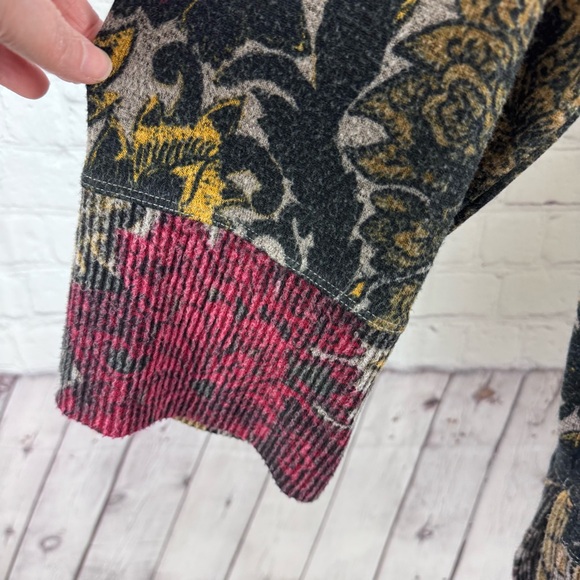 Habitat Multicolor Floral Knit Scoopneck Top Size Large - Picture 5 of 8